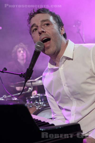 BAXTER DURY - 2011-12-10 - PARIS - La Maroquinerie - 